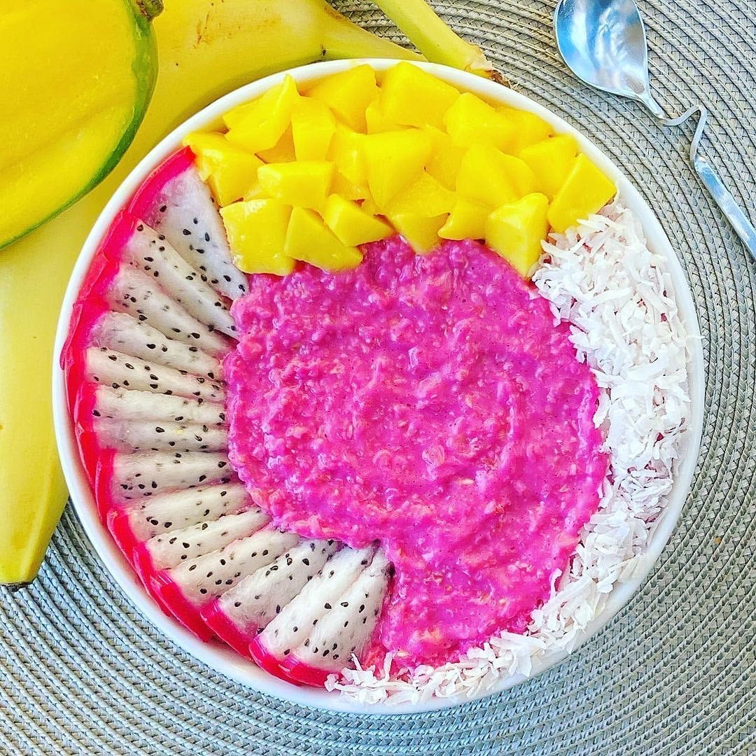 Pitaya Noni Fruit Oats with Hemp Seed Protein