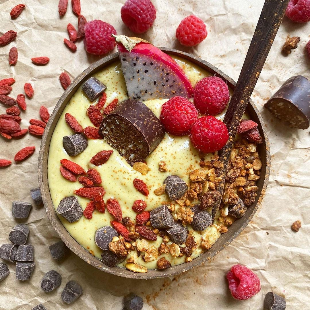 Turmeric Chai Smoothie With Goji Berries