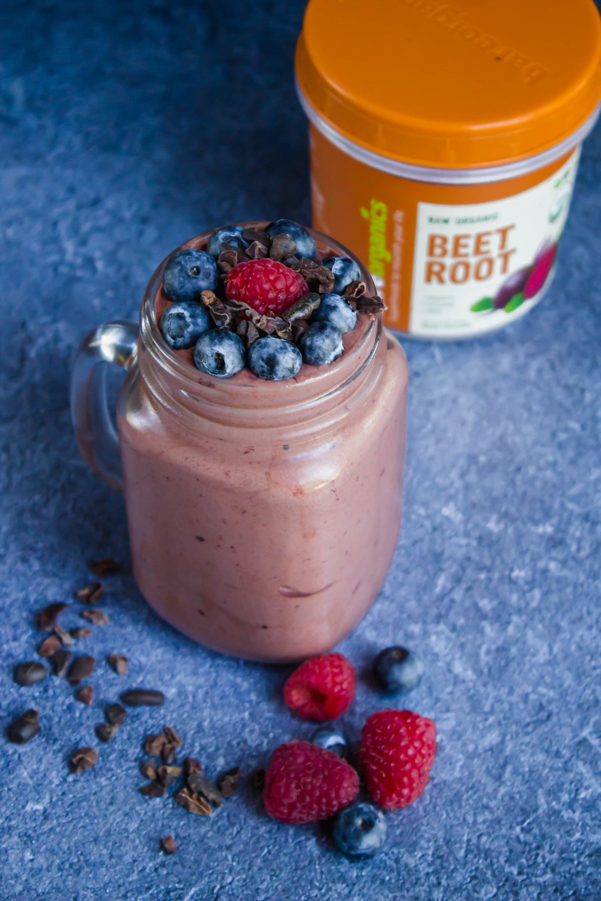 Berry Cacao Mango Beet Smoothie