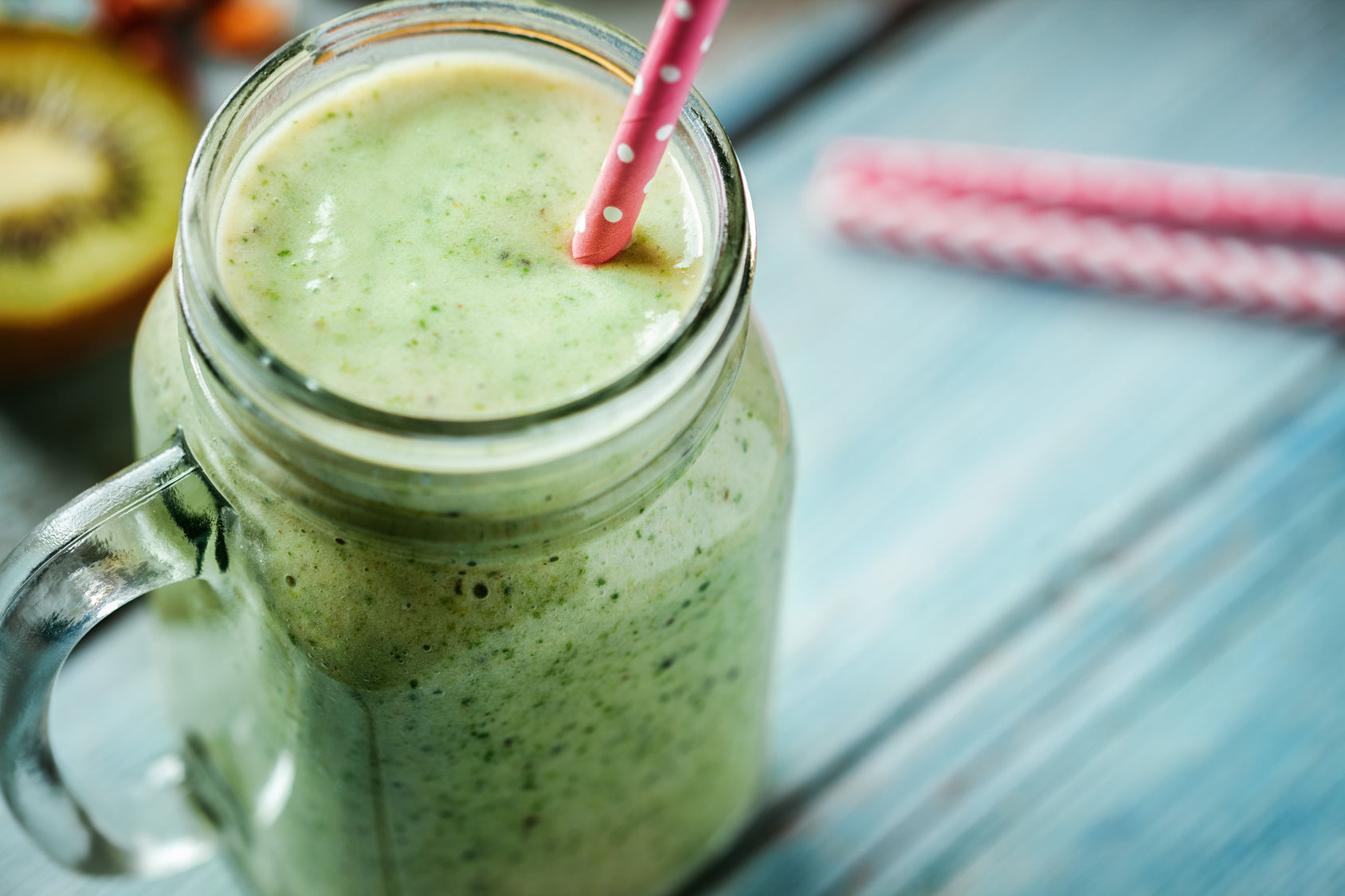 VIDEO RECIPE - Wheatgrass & Seed Fusion Smoothie