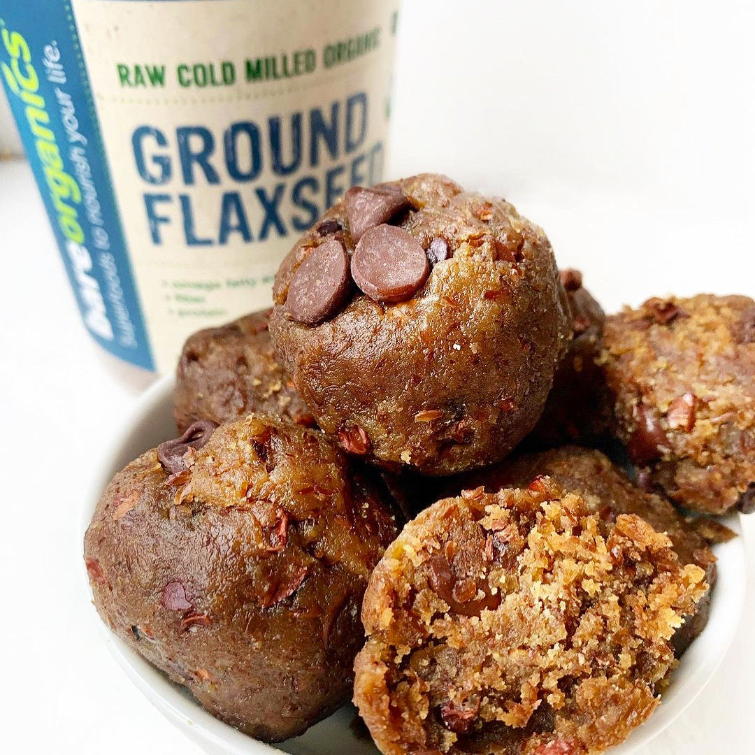 No Bake Chocolate Peanut Butter Bliss Balls with Flaxseed