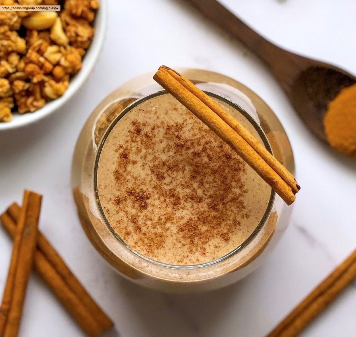 Cinnamon Protein Smoothie with Chia seeds