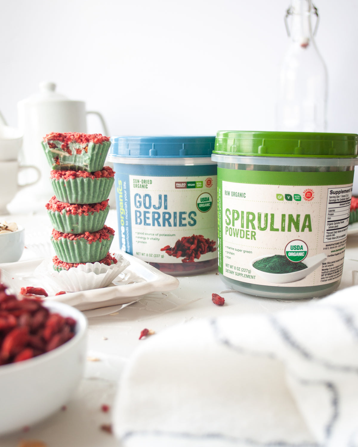 Spirulina and Goji Berry Bites