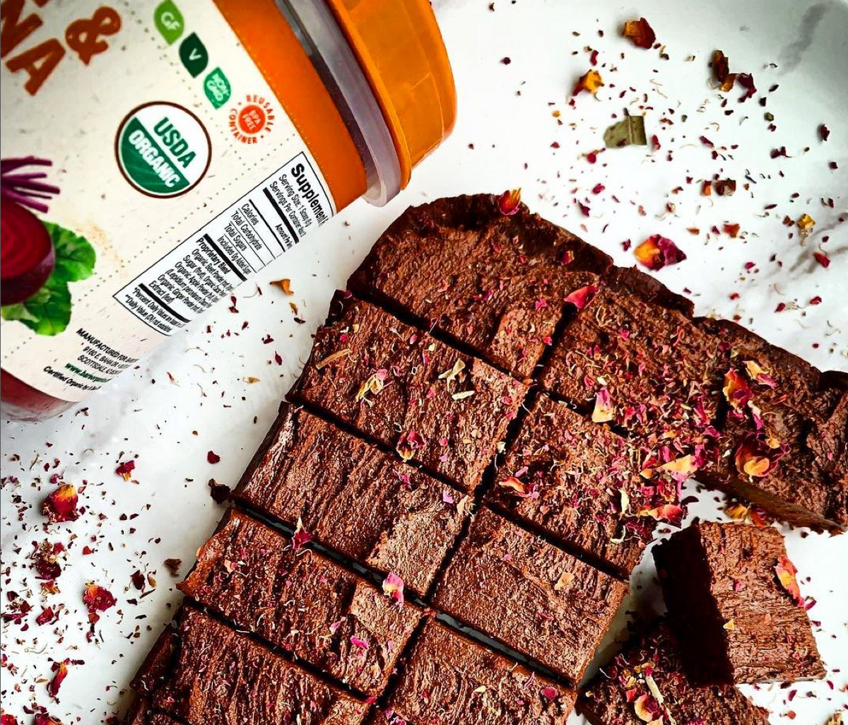 Raw Pull-Apart Brownies with Energy & Stamina Blend, Cacao Powder and Ground Flaxseed