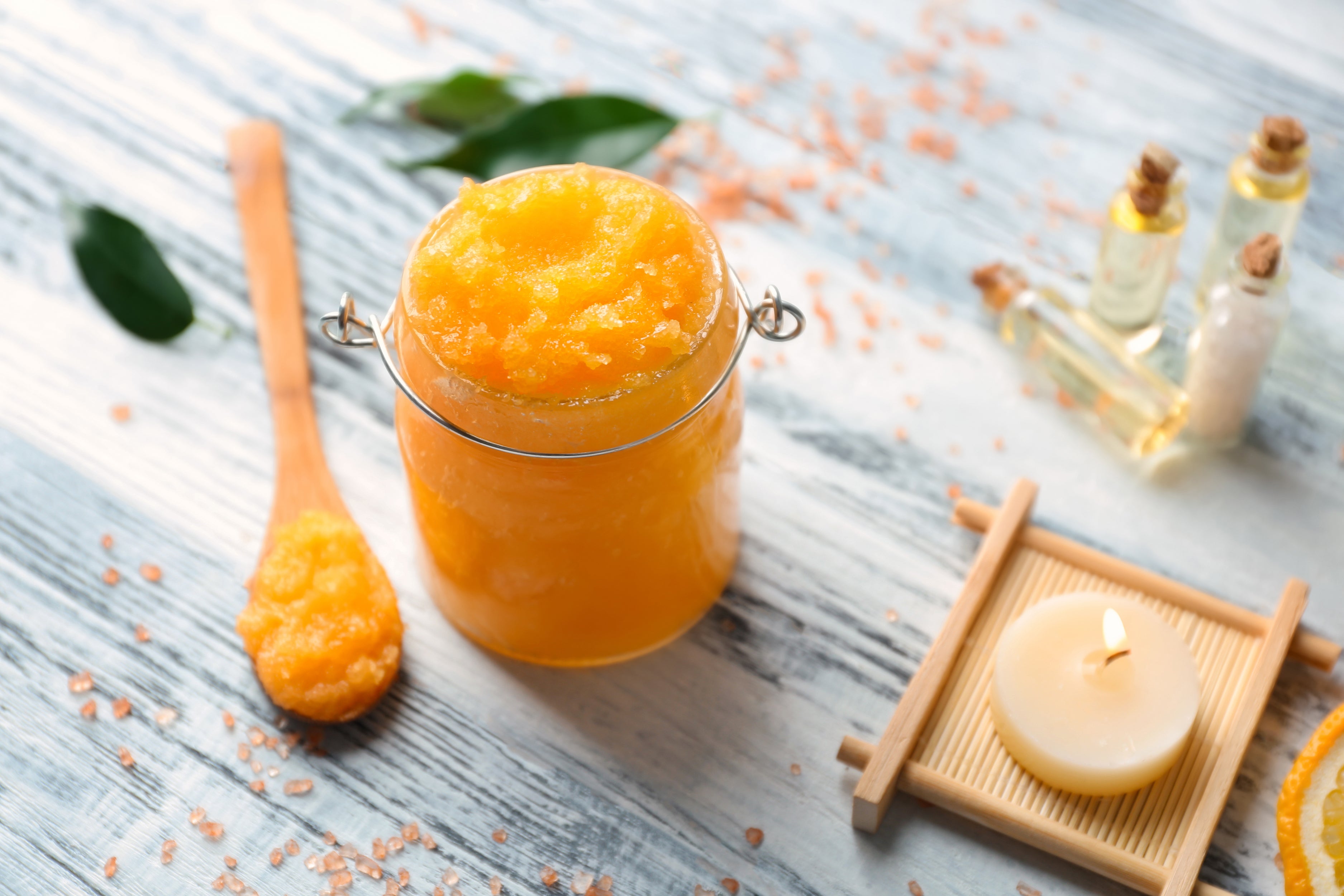 Turmeric Lip Scrub
