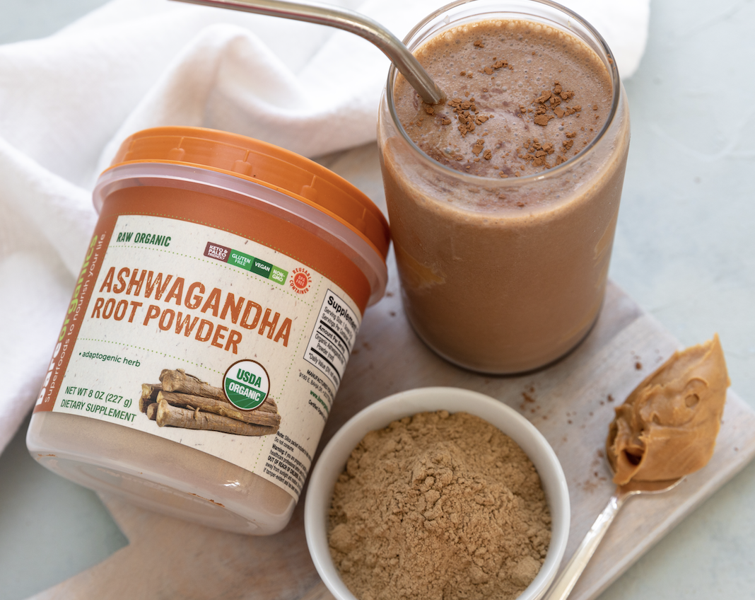 Cacao, Peanut Butter, Banana and Ashwagandha Smoothie