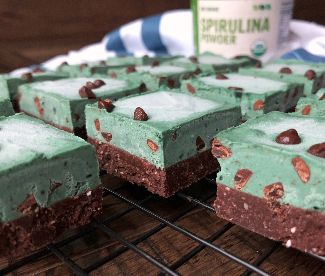 Paleo Mint Chocolate Chip Cookie Bars
