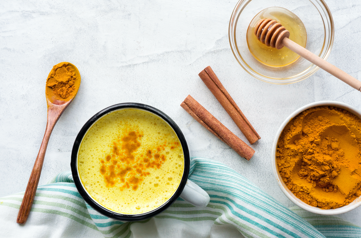 Frothy Keto Turmeric Latte